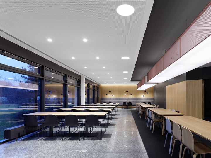 点击浏览大图 精致摩登 SAP软件沃尔多夫培训中心改造设计欣赏